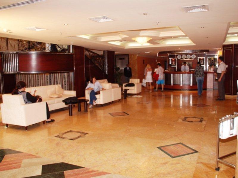होटल Al Bustan Sharjah