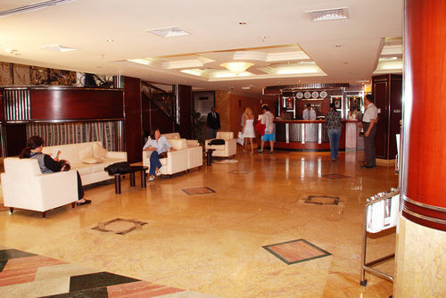 होटल Al Bustan 4*