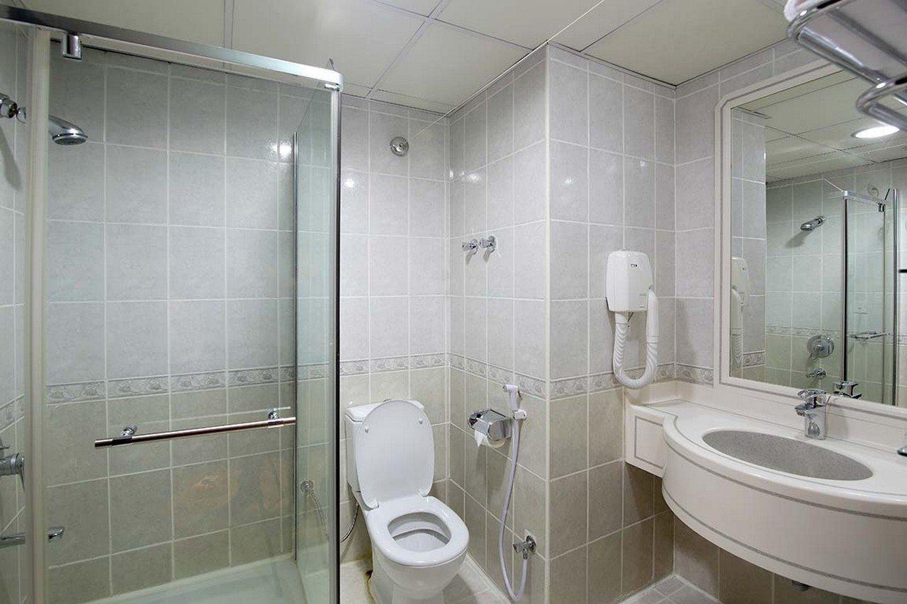 Hotel Al Bustan